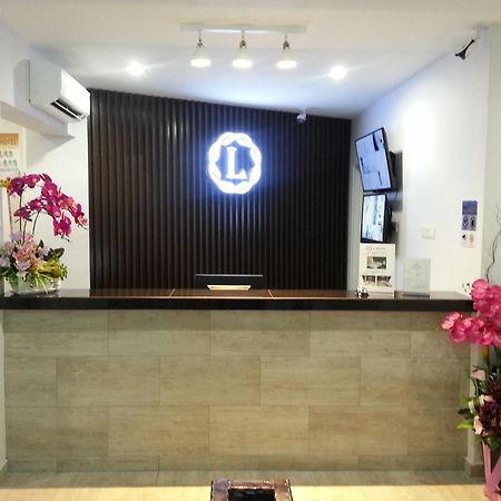 L Hotel Simpang Renggam Exterior photo
